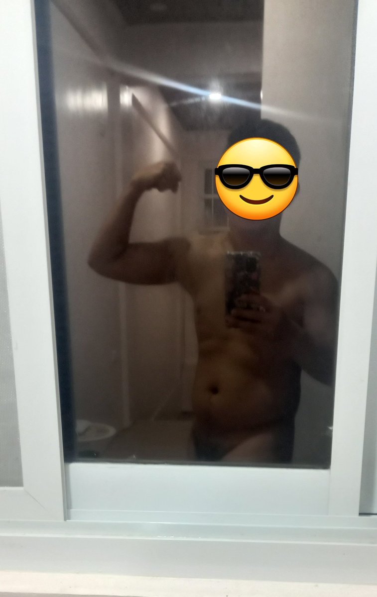 chefsmotz's tweet photo. Feeling macho. Konte nalang abs na Haha https://t.co/ozd6vAaDDS