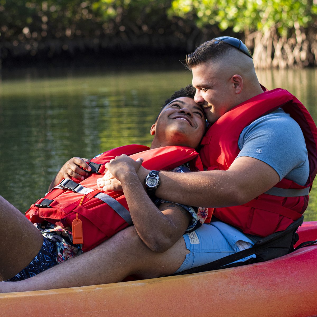 VisitMiamiLGBTQ's tweet photo. Miami moments! πΆ π΄π Kayaking and canoeing are positively sublime ways to enjoy Miami's unique marine ecosystem. Check out these trails: https://t.co/09rUiT66se
.
.
.
.
#VisitMiamiLGBTQ #VisitMiami #NonBinary #MiamiTrans #MiamiLGBTQ #QueerMiami #LGBTQtravelers https://t.co/7tOglXMbEC