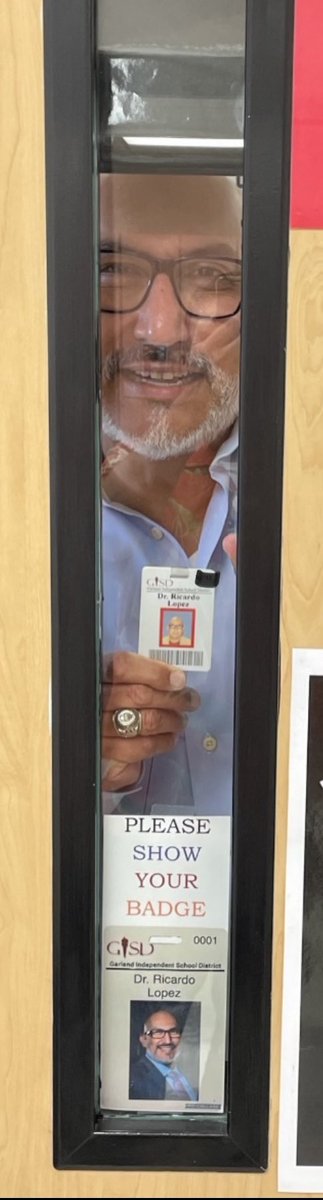 jjbalder's tweet photo. We take security seriously at @Sewell_Seahawks …everyone MUST show their badge - no matter who you are @drlopez23 @gisdnews #experiencethemagic #leavealegacy https://t.co/Sopk6NkPvr