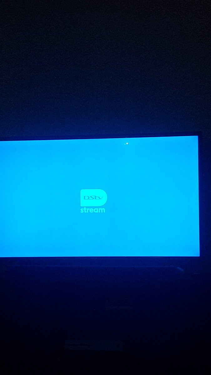twc55's tweet photo. @DStv stuck on this shit for 15min. Well done to your developers for such a kak app https://t.co/GKlABNnAyi