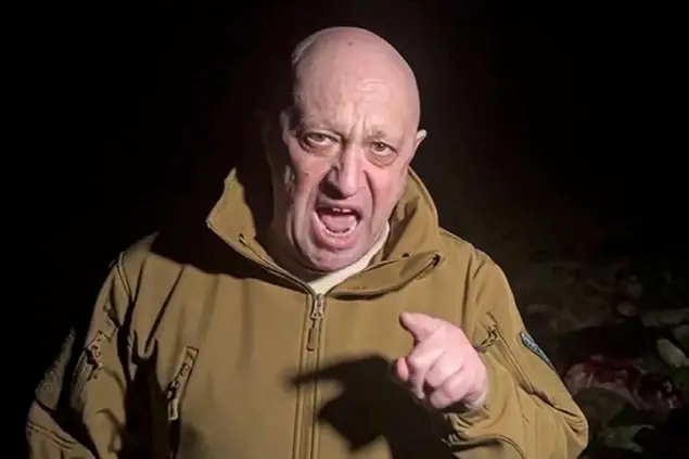 MarianoGiustino's tweet photo. ULTIM'ORA: #Prigožin sarebbe morto, secondo Vladimir #Rogov, funzionario russo della regione meridionale di #Zaporizhzhia. Anche la famosa giornalista russa Ksenia #Sobchak afferma che #Prigožin era a bordo del business jet.
Aggiornamenti a breve...
@RadioRadicale #Turchia https://t.co/VoYtKFhk5w