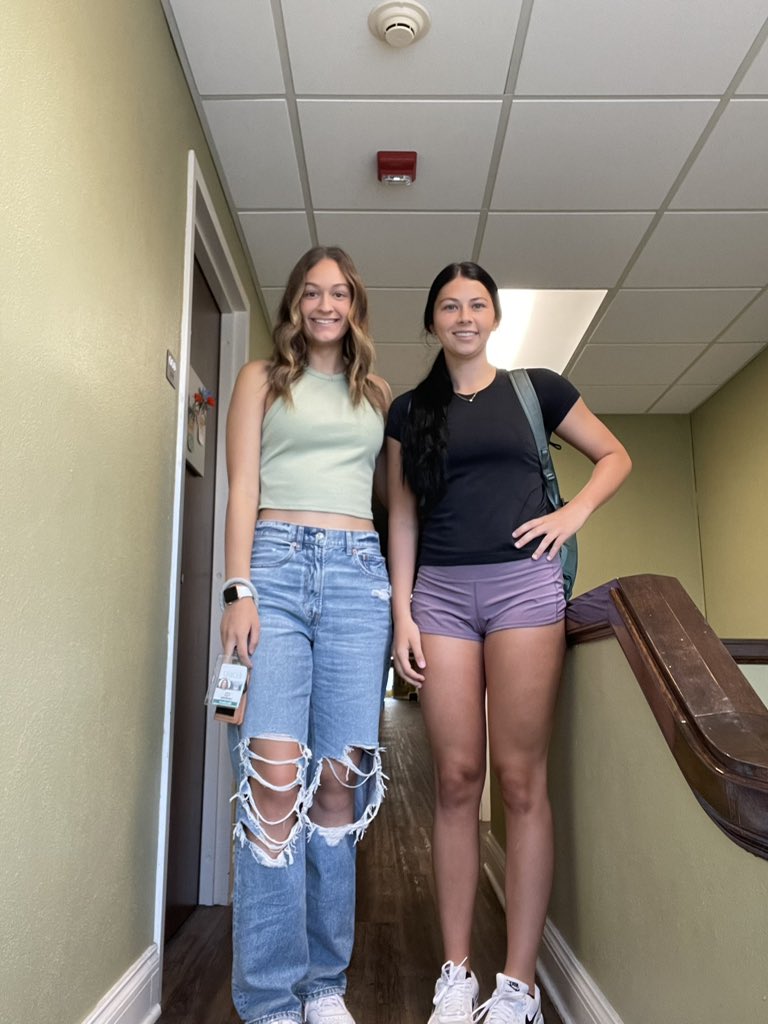 OBU_WBBall's tweet photo. Happy first day of classes! https://t.co/zsb3CVRkmU