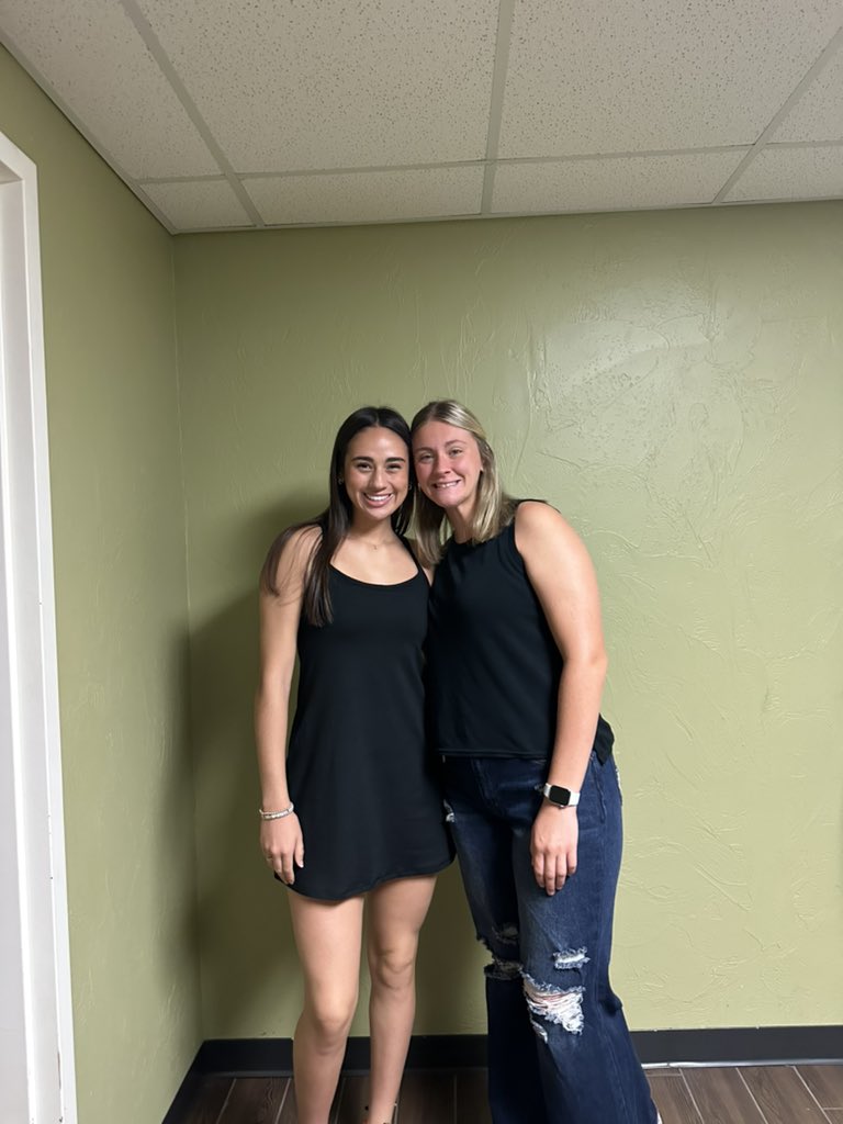 OBU_WBBall's tweet photo. Happy first day of classes! https://t.co/zsb3CVRkmU