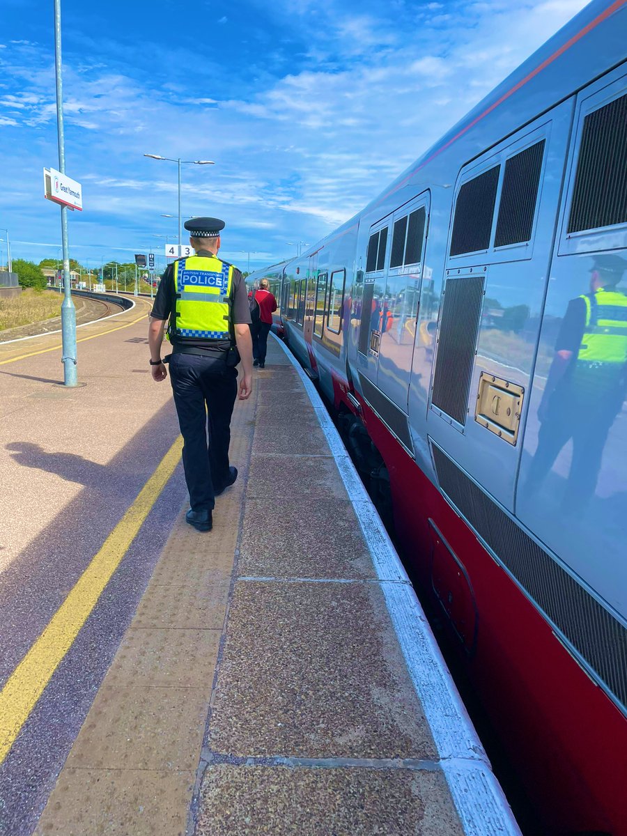 Today officers were on the trains patrolling the @WherryLines and ensuring passengers travelling with @greateranglia had a safe journey.
#Lowestoft #GreatYarmouth

#VIAWG
#YouSaidWeDid