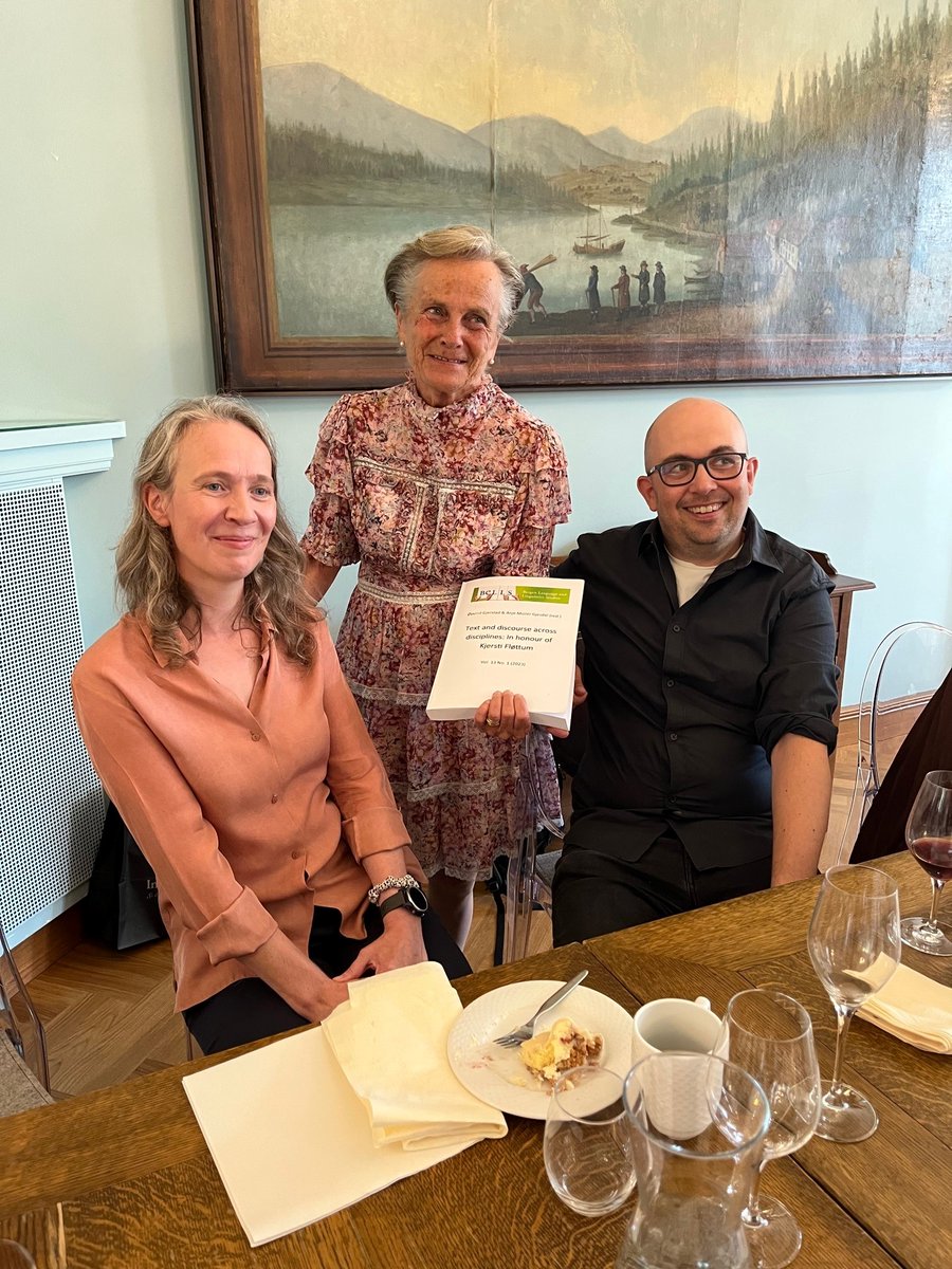 KFlottum's tweet photo. I have just been honoured with a fantastic FESTSCHRIFT, “Text and discourse across disciplines”, 21 papers from amazing colleagues, a big surprise,  celebration of my 70 birthday. @UiB_IF @UiB_HF @UiBCET @DIGSSCORE THANKS!
 The FESTSCHRIFT is open: https://t.co/hZtUabVd3A https://t.co/o5f0tVfTun