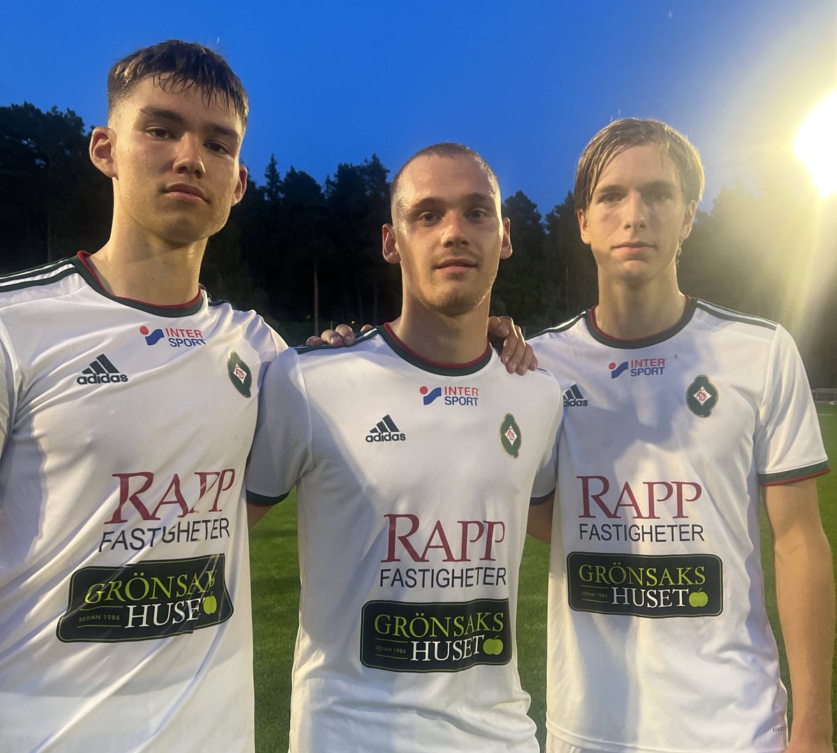 skovdeaik's tweet photo. Segerskyttarna! 

Marc Agerborn x3
Oscar Lennerskog 
David Frisk. https://t.co/OonwA0tBBo
