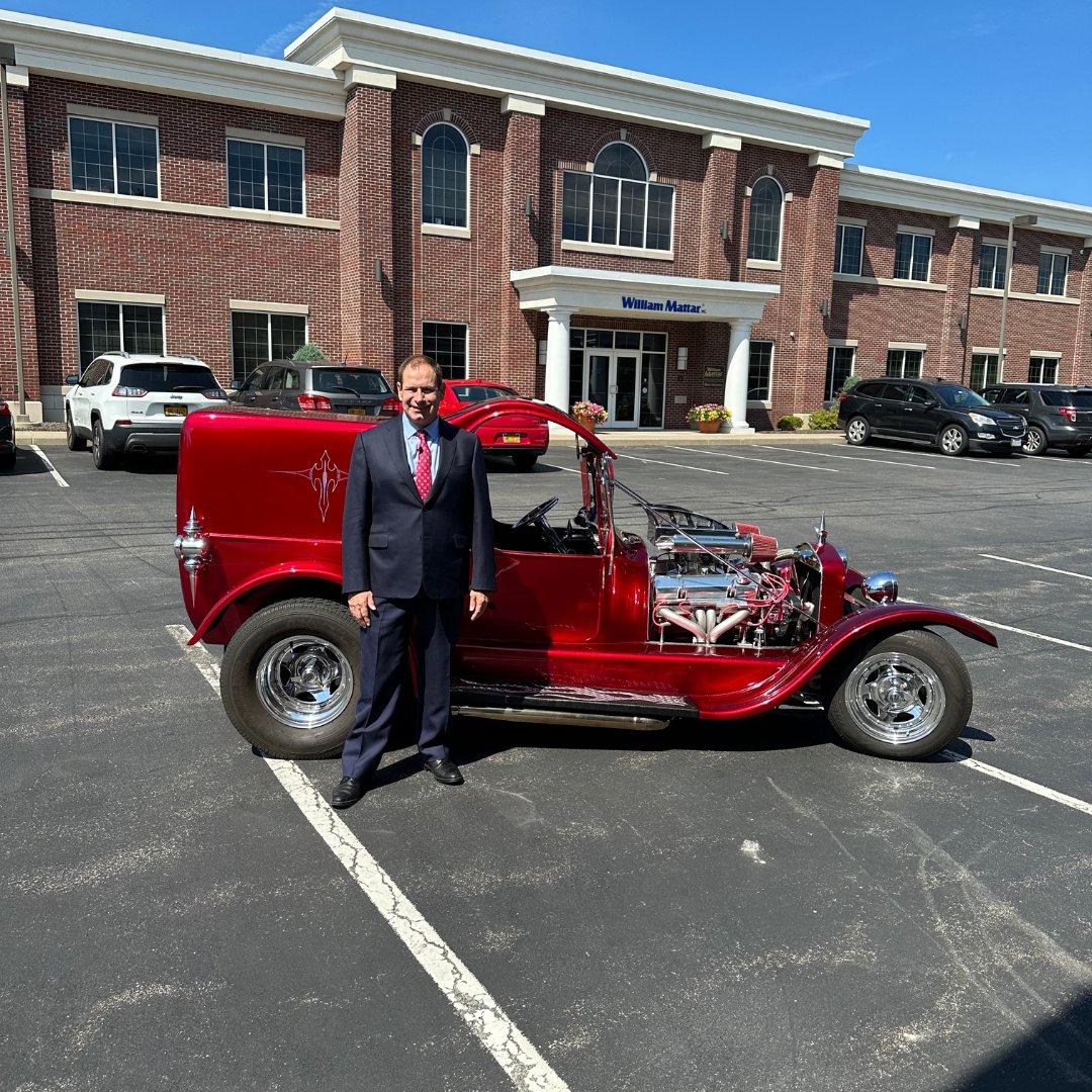 WilliamMattar's tweet image. How cool is this hot rod? 😎🏎️ Reply to share your classic vehicle photos with us!

#hotrod #classic #williammattar