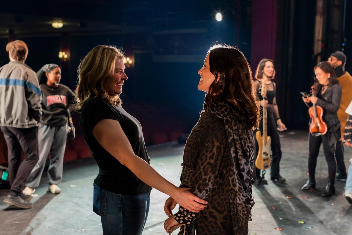 jaggedmusical's tweet photo. After dazzling thousands of audience members across North America and on Broadway, Heidi Blickenstaff takes her final bow as Mary Jane on 9/7 in Houston. Heidi, all we can can say is thank u.Thank u for steering our ship and sharing this story. You will be a part of JLP forever💙 https://t.co/om4uY0jdUo