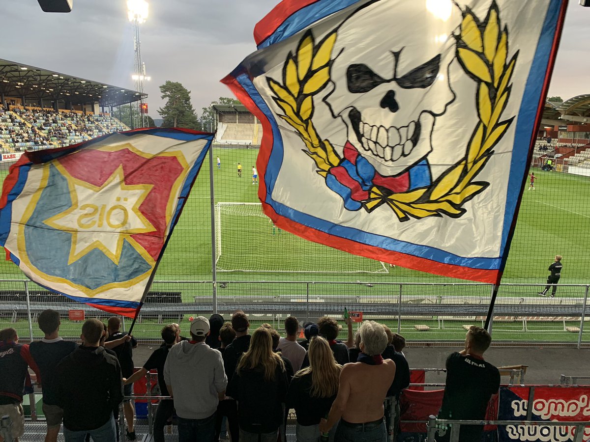 BaldersHageOIS's tweet photo. Cupvinst i Jönköping! Redan på söndag är det match igen, då åker vi till Växjö och möter Öster! Boka in dig på pubresan på länken nedan, ditt stöd behövs! Framåt Rödblått! 

https://t.co/qz4CIUFpxq https://t.co/H0JP7QezBb