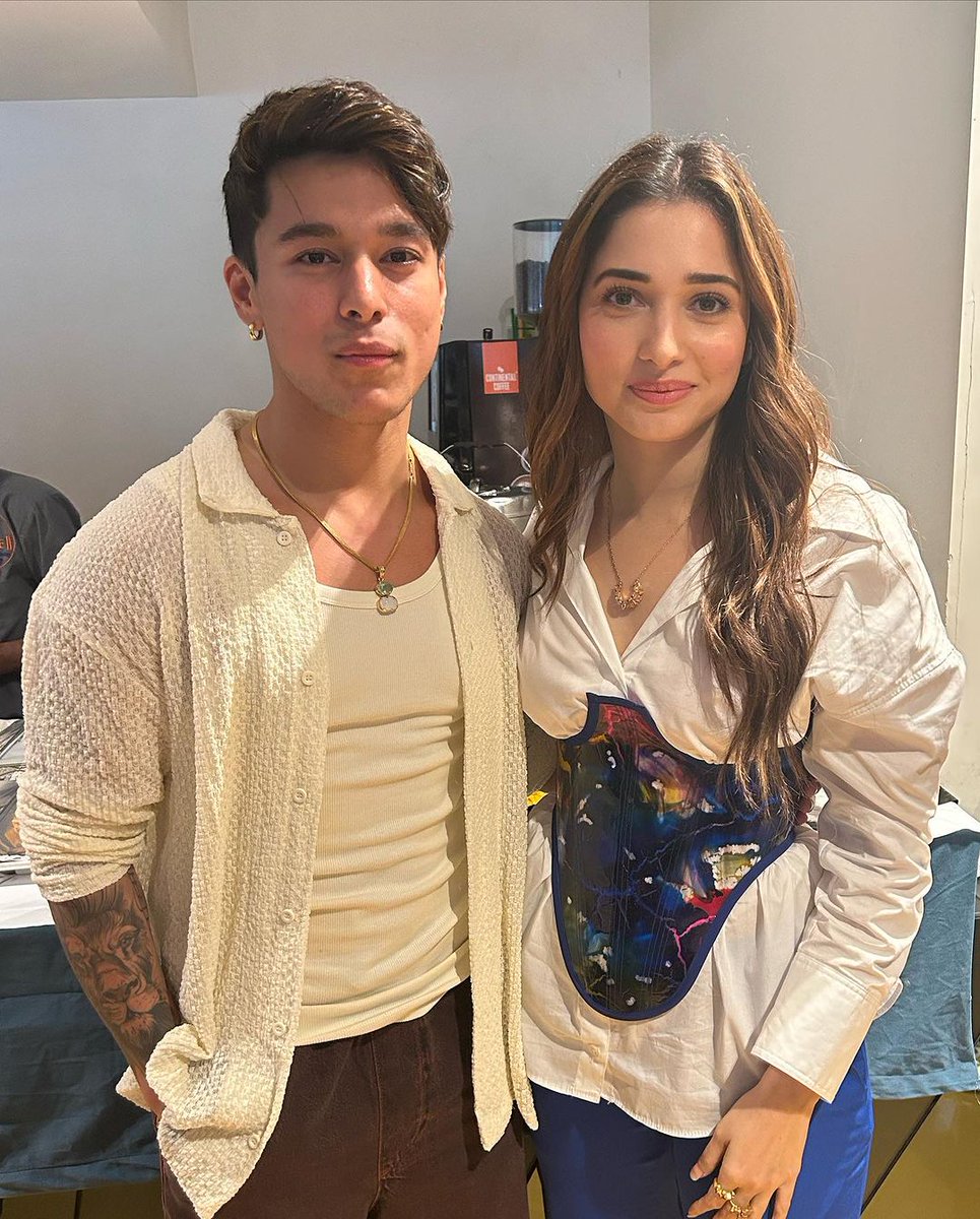 Waiting for this pic and is here 🫶

#PratickSejpal <a href="/tamannaahspeaks/">Tamannaah Bhatia</a>