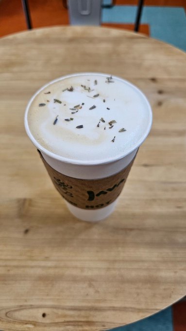 After all the packets were together and mailed off treated myself to a lavender latte! https://t.co/<a href="/tag/roadtotwitchcon"class="tags"><span>#roadtotwitchcon</span></a>