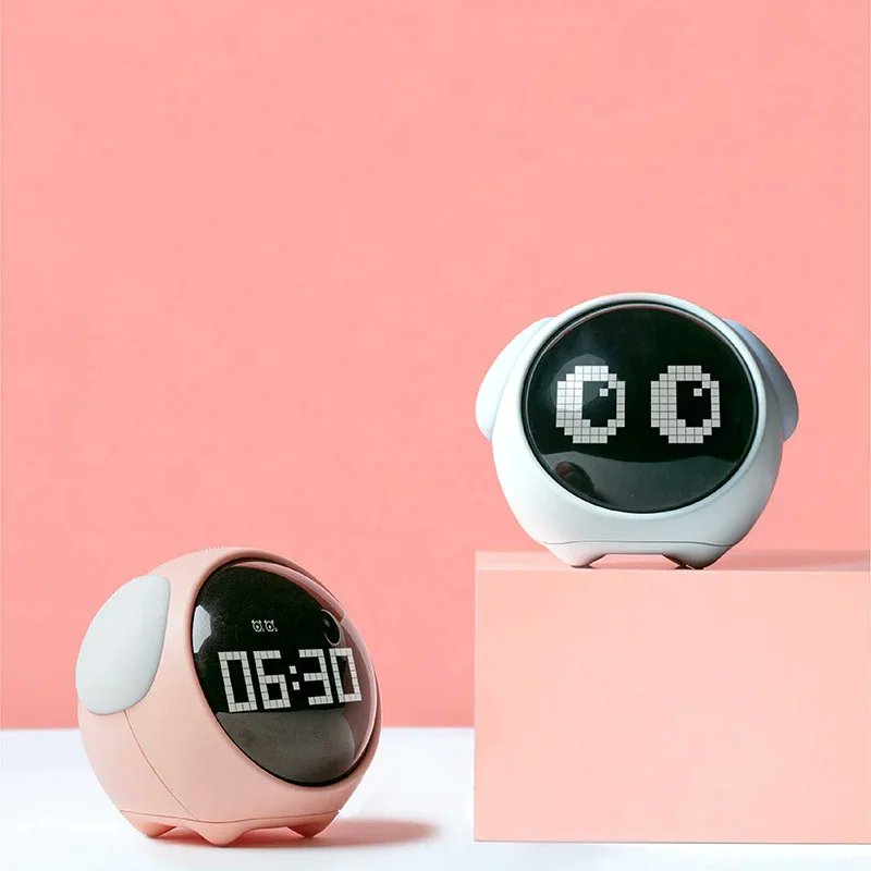 must_tech_store's tweet photo. Expression alarm clock
⚪1500mA
⚪many different emoji
⚪5 music alarms

Available in 2 colors
🟢white
🟢pink

check our new products 😉

#techproducts #musttech #clock #alarm #foryou #emoji
#musttechstore #need #kids #room https://t.co/YRLvjeIt6W