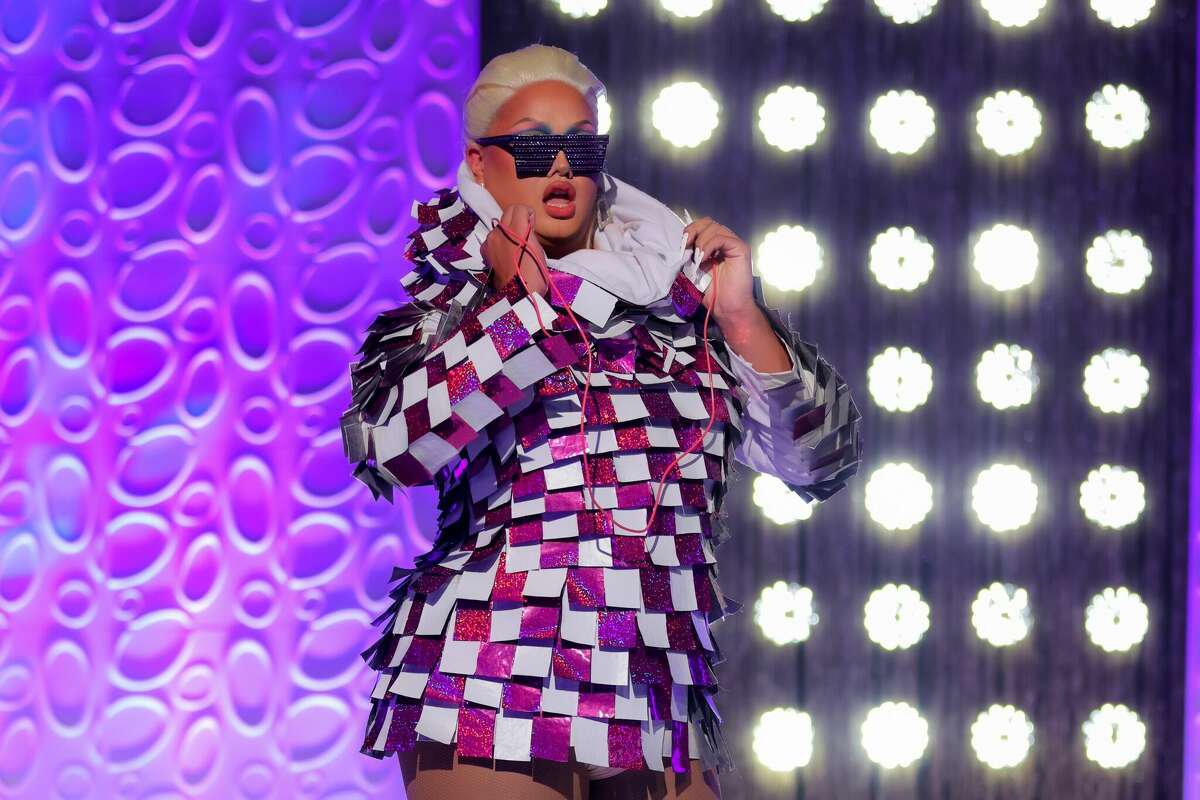 Rita Menu pays tribute of Kylie