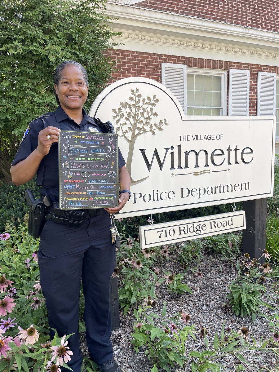 Wilmette Police Department tweet media
