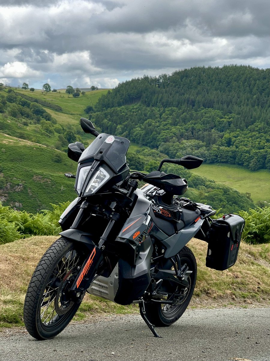 maja_kenney's tweet photo. Two tours upcoming, both in September. I have the panniers fitted (all by myself!) and nearly ready to set off. One week to go 🏍️ 💨 🇪🇺

SW Motech Soft Panniers on KTM 890 Adventure
https://t.co/z1TyEuSuYK https://t.co/KjEW4rdbrT