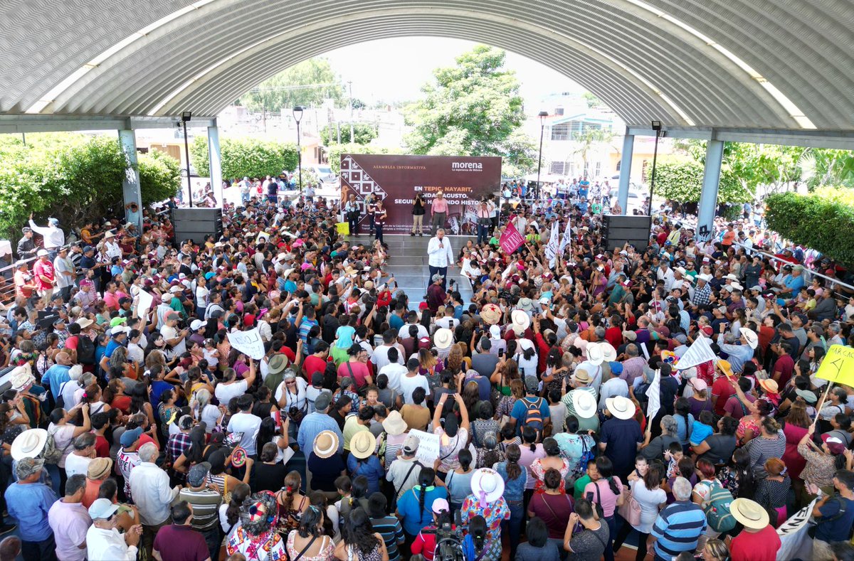 adan_augusto's tweet photo. En nuestra primera asamblea informativa del día en Tepic, se hizo sentir el compromiso y el firme respaldo que tiene el pueblo nayarita con el movimiento.

Este estado es un ejemplo de dignidad y resistencia, de ideas y causas. Aquí los vientos del cambio verdadero transforman realidades.

¡La 4T crece y se fortalece!