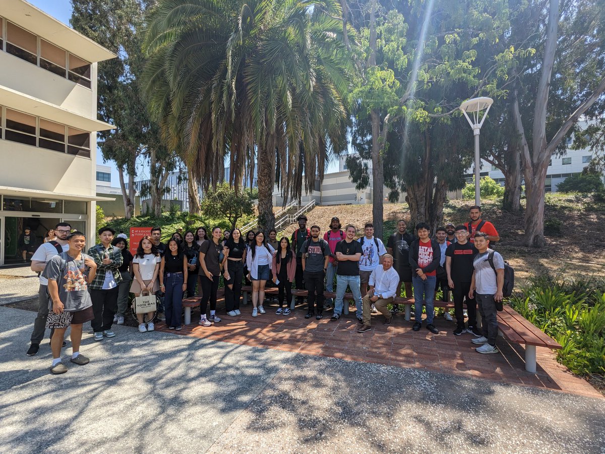 fedorenkoin's tweet photo. Excited to be #backtoschool at @EastBayCBE with a new cohort of aspiring #DigitalMarketing #Analytics professionals in my MKTG434 course https://t.co/CQ0aE1zfJ0