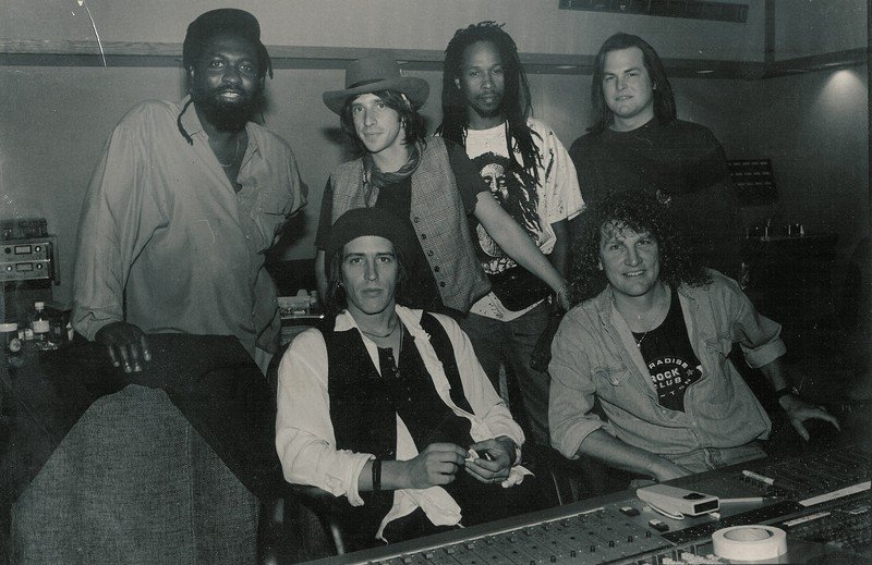 Izzy Dutch tweet media