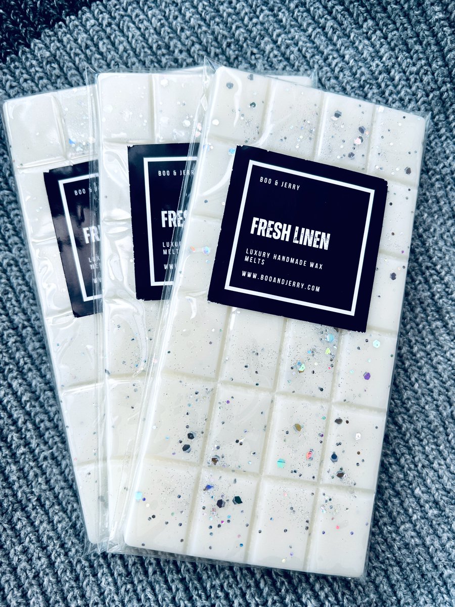BooandJerry's tweet photo. Our wax melts now come in big boy sizes too!

https://t.co/6RvhweytjF

#handmade #waxmelts #snapbar #twitter #luxury #bigboy #scented #love #gifts #new https://t.co/lHBDJ9DQix
