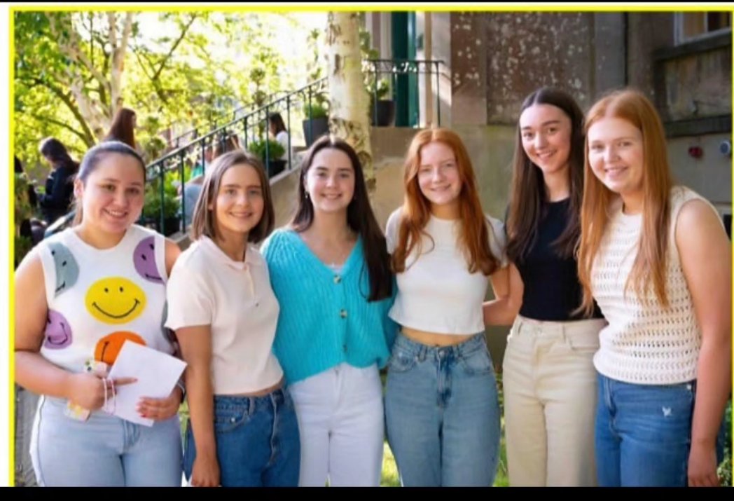 Congratulations to all our Year 14 Maths students who done exceptionally well in their exams! We are so proud of you all! Wishing Francesca, Cait, Catherine, Erin, Ciara and Hannah best wishes in their Maths related courses! #matheletesforever #welovemaths #whoruntheworld 🏆🧮