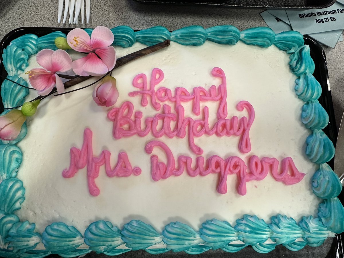 Amy Driggers tweet media