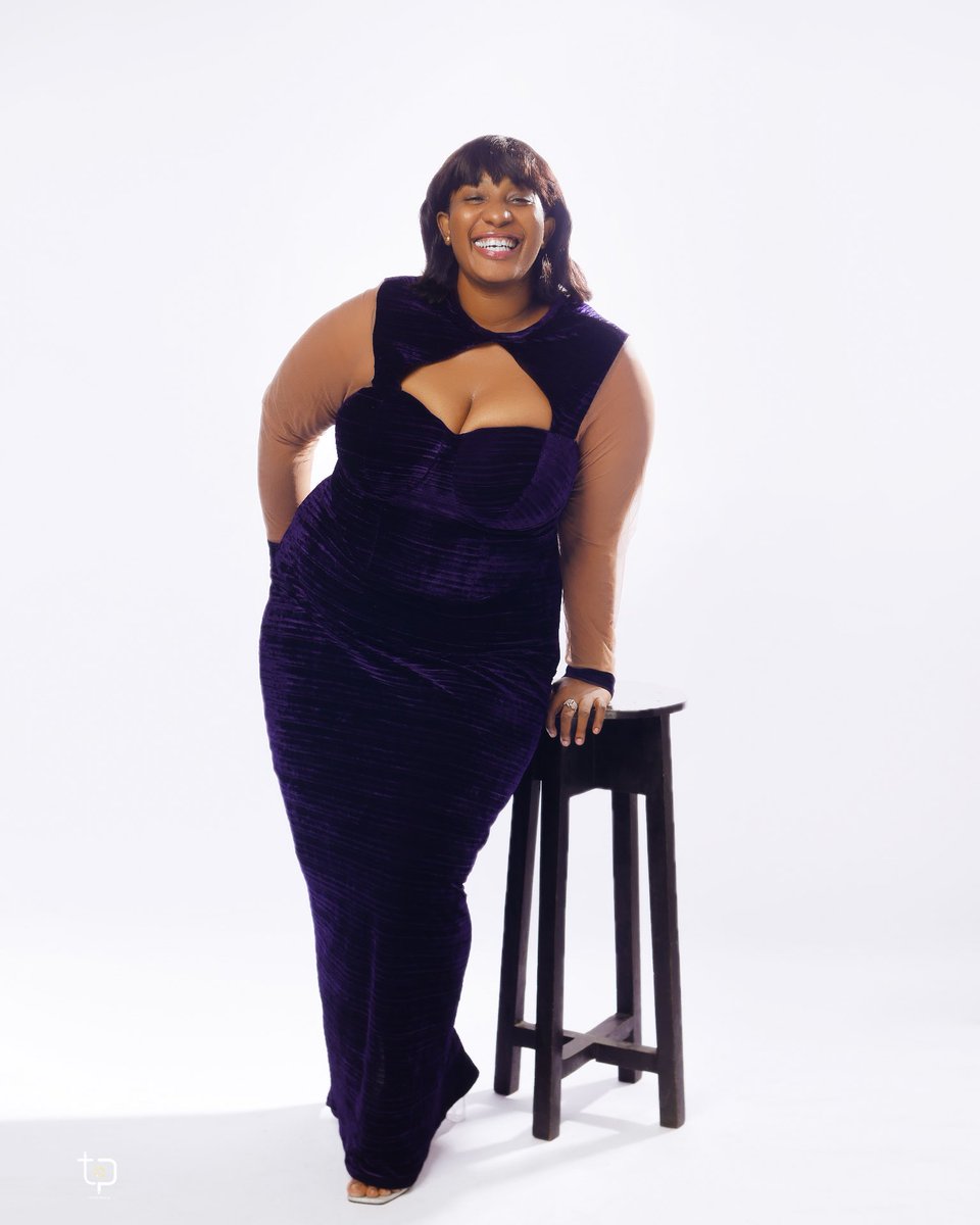 JenyZest's tweet photo. Elegance never goes out of style🙂
Dress @omazim___ 
Shot by @twinxstudios.ng 

#diaryofaplussizemodel #plussize #plussizefashion #blackgirlmagic #blackmodel #plussizemodel https://t.co/pIdfq86db6