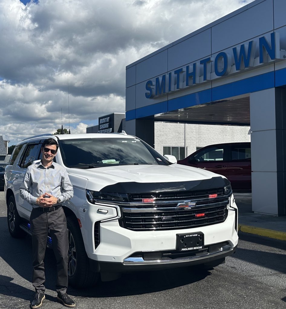 suleymau5's tweet photo. 2023 Chevrolet Tahoe SSV for our local Fire Districts. Always proud to supply to the State of NY. #Chevrolet #Chevy #ChevyTrucks #ChevroletofSmithtown #GeneralMotors #GMEnvolve #Fleet #NYS #NYC #NY #NewYork #SuffolkCounty #LongIsland #Smithtown #TantilloAutoGroup https://t.co/fMu0dMFAx4
