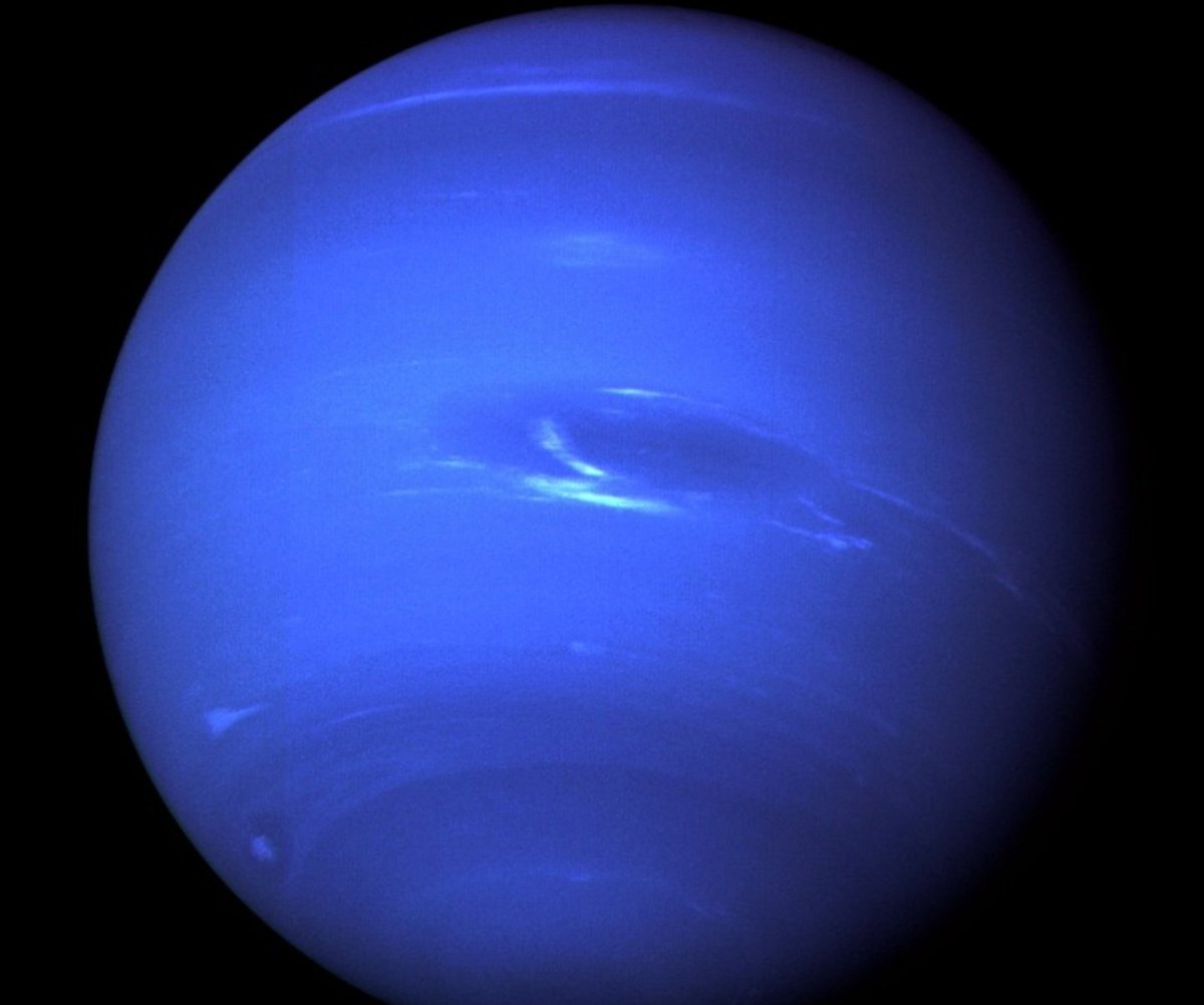 Neptune has the strongest winds in the solar system 😮😮😮