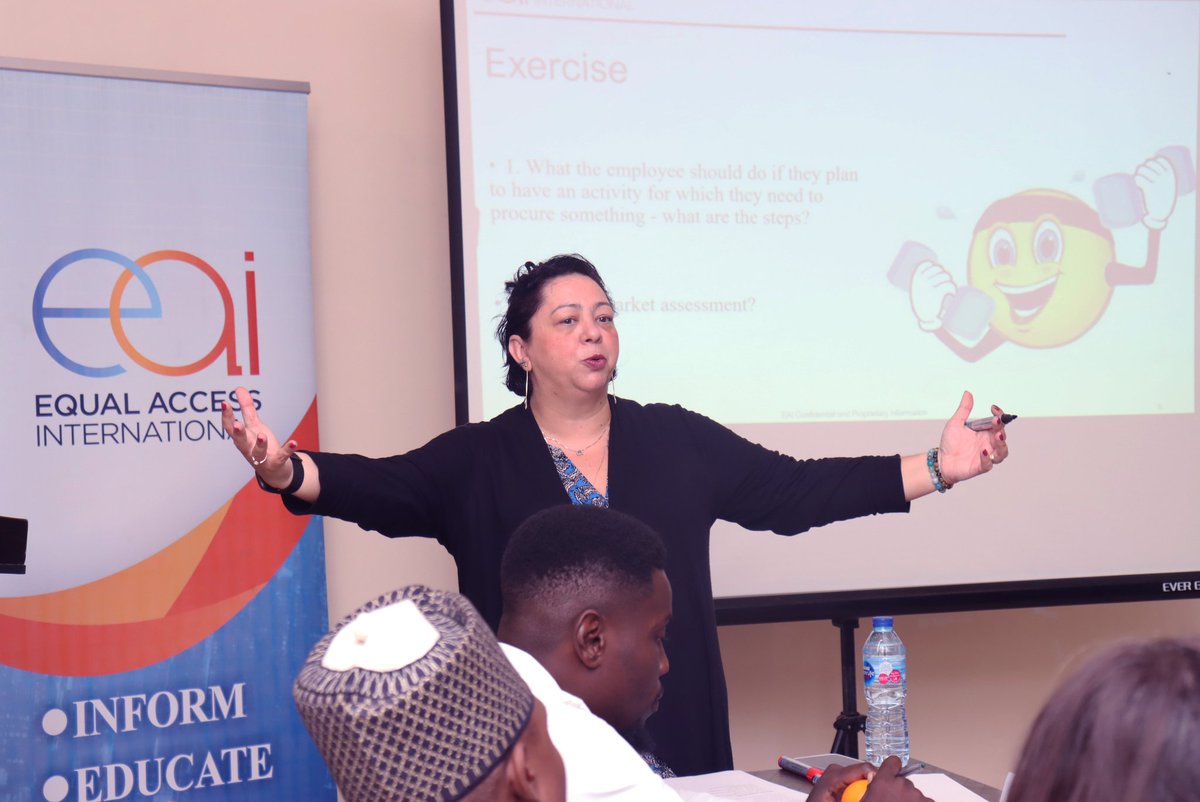 EAI_Nigeria's tweet photo. Equal Access International (Nigeria) Day 3 of Management, Compliance, Ethics and Risk Management training.
Group exercise by participants.
Facilitated by Valentina Justice, Chief Finance Officer Equal Access International.
#equalaccessinternational #securingnigeriancommunities https://t.co/kAfmrNdGdG