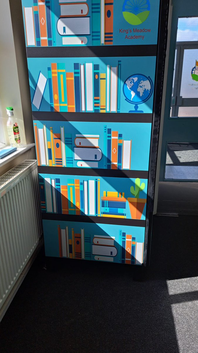 KingsMeadowAcad's tweet photo. Something very exciting is coming to KMA just in time for the childrenโs return in September. Sneak peak attached! @TheTeacherTrain @WatertonTrust
#readingvendingmachine
#reading4life
#coolkidsreadbooks
#booksasprizes
#thekmaway
๐๐๐๐๐ https://t.co/u23Doxz7s6