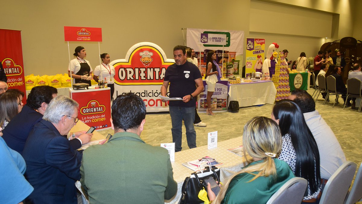 OrientalOIA's tweet photo. Nos emociona ser parte de eventos donde la gastronomía e innovación se fusionan. Es así que fuimos parte de este conversatorio donde varias industrias se unieron para hablar de gastronomía a través de innovadores emprendimientos. @aeiecuador
#Oriental #gastronomía #Innovación https://t.co/0UJPLCjkbS