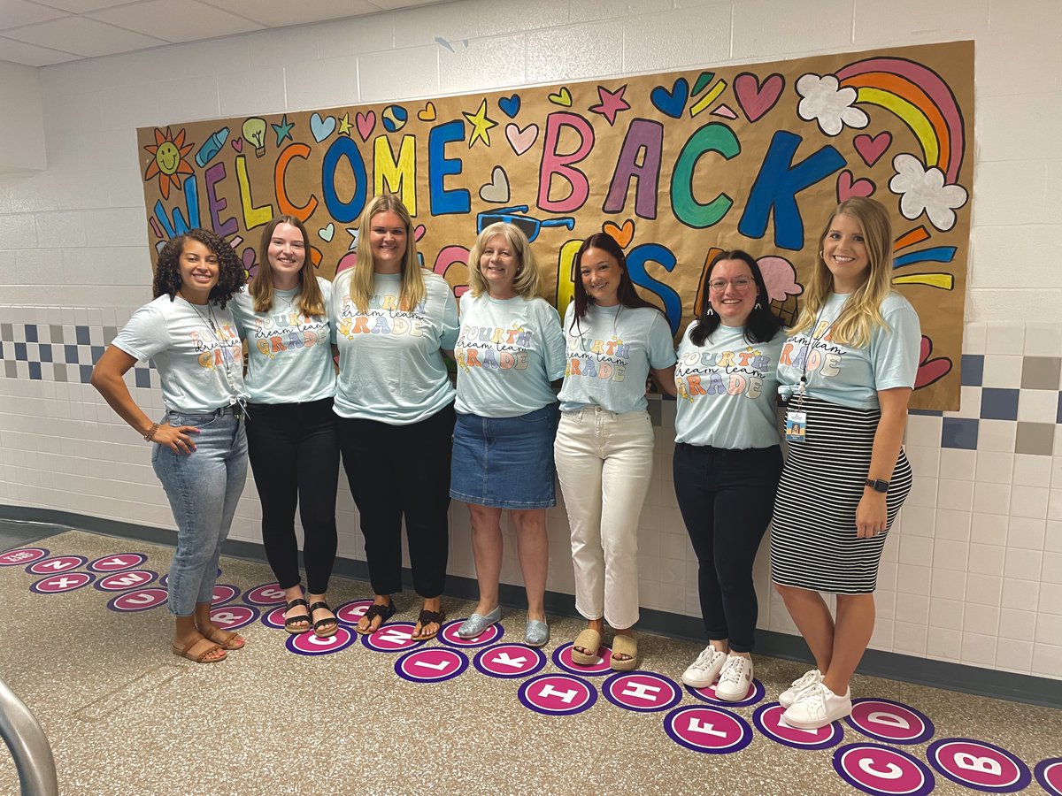 The_Terrace_ES's tweet photo. More highlights from our first week of school at Annandale Terrace! #FirstWeekFairfax https://t.co/ADWFgLkMOQ
