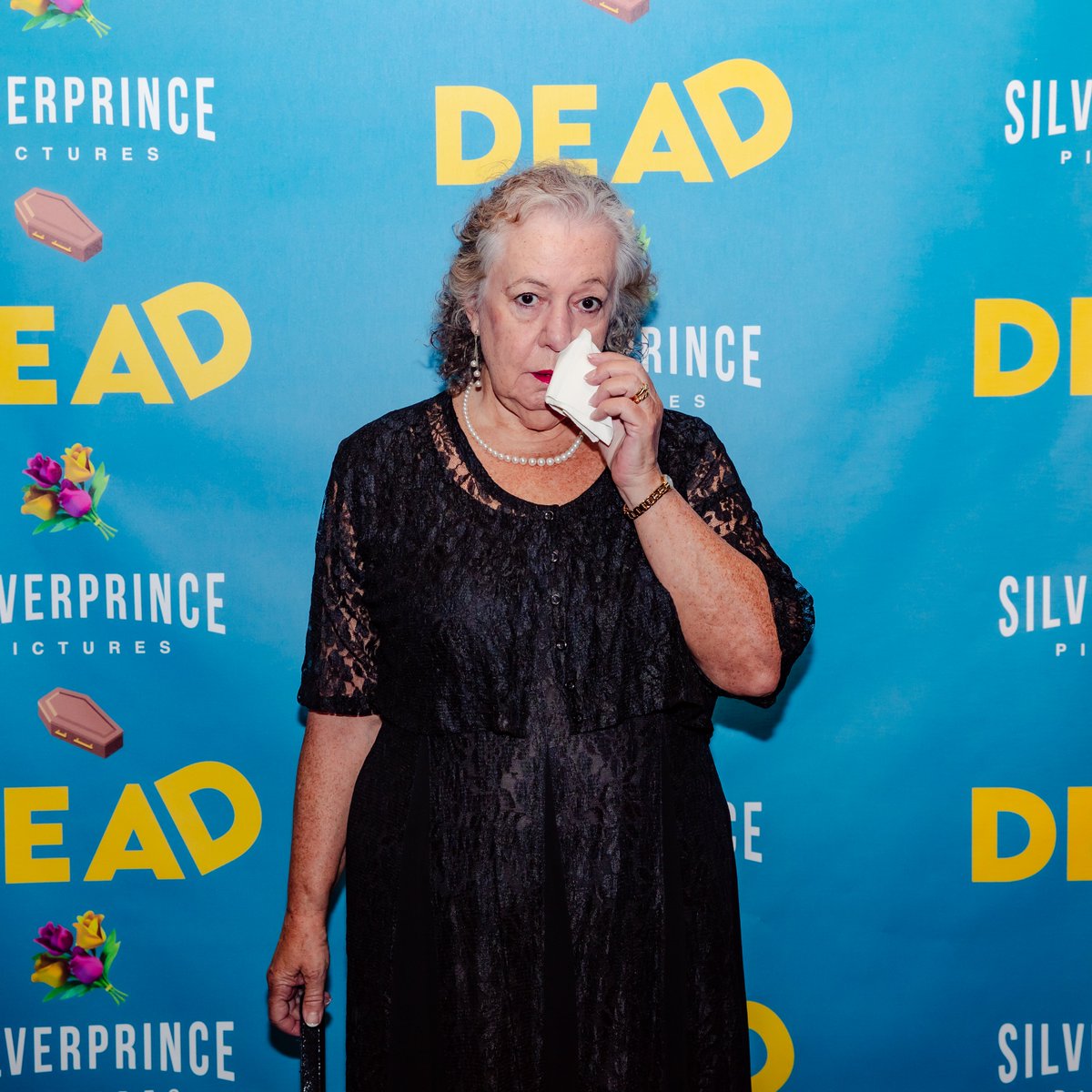 carrielondon's tweet photo. At screening of pilot of "Dead" mocumentary sitcom set in funeral home. I had a lovely time filming last spring and sipping  cocktails in at-premiere style last night! Can't wait for it to be greenlit so I can do more "Val".  Please follow  on instagram https://t.co/By0BQpxFr5 https://t.co/tT6R7yhl9q