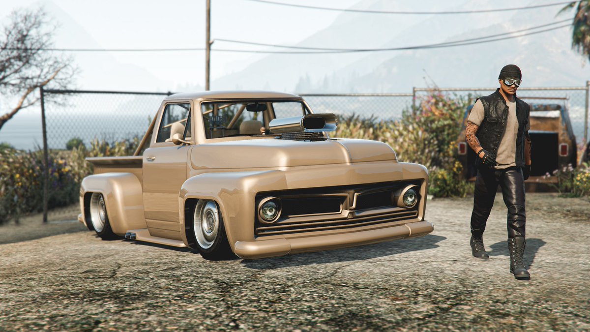 mmimeets's tweet photo. Hotrods meet on PC 💨 #morsmutual #GTAOnline https://t.co/M5cQ4BBqlo