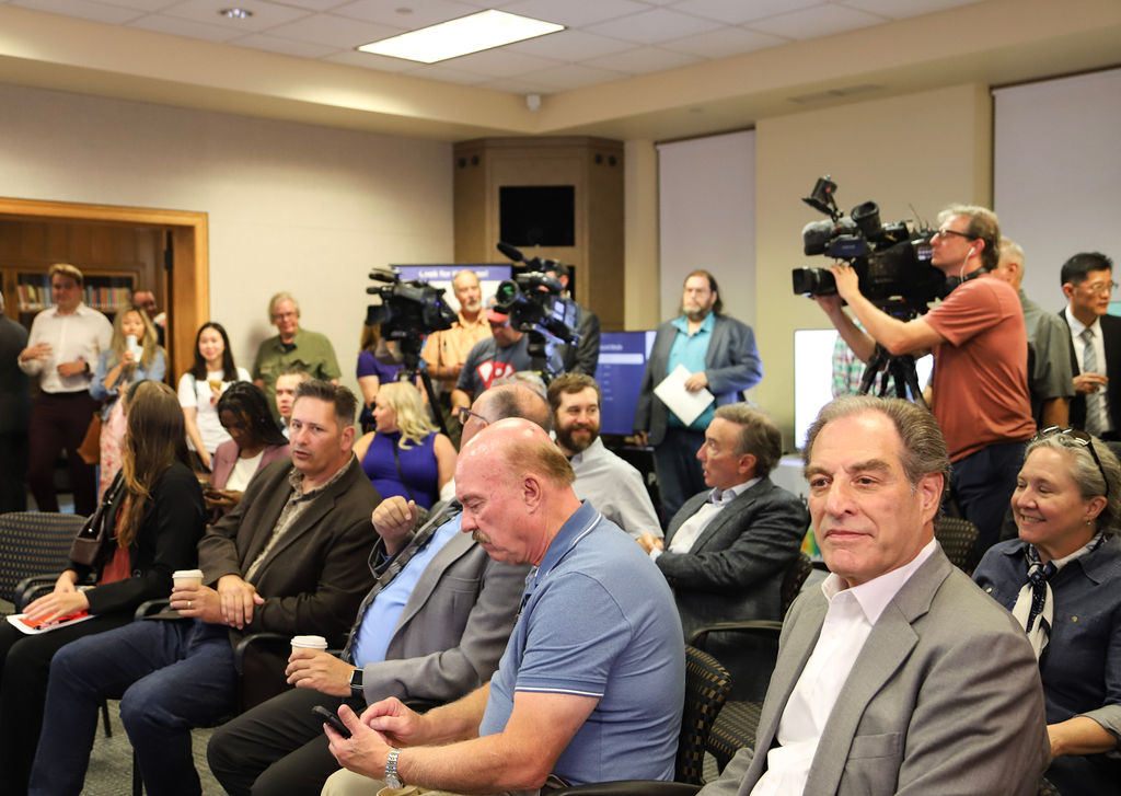 Anne P Schelle tweet media