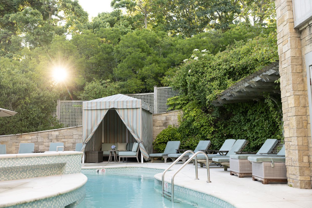 ChathamBarsInn's tweet photo. Relax in the adult only spa pool or zen garden if you have a spa treatment or are staying in one of our spa suites.
.
.
.
#capecodspa #spapool #relax https://t.co/iJkFRRtxQc