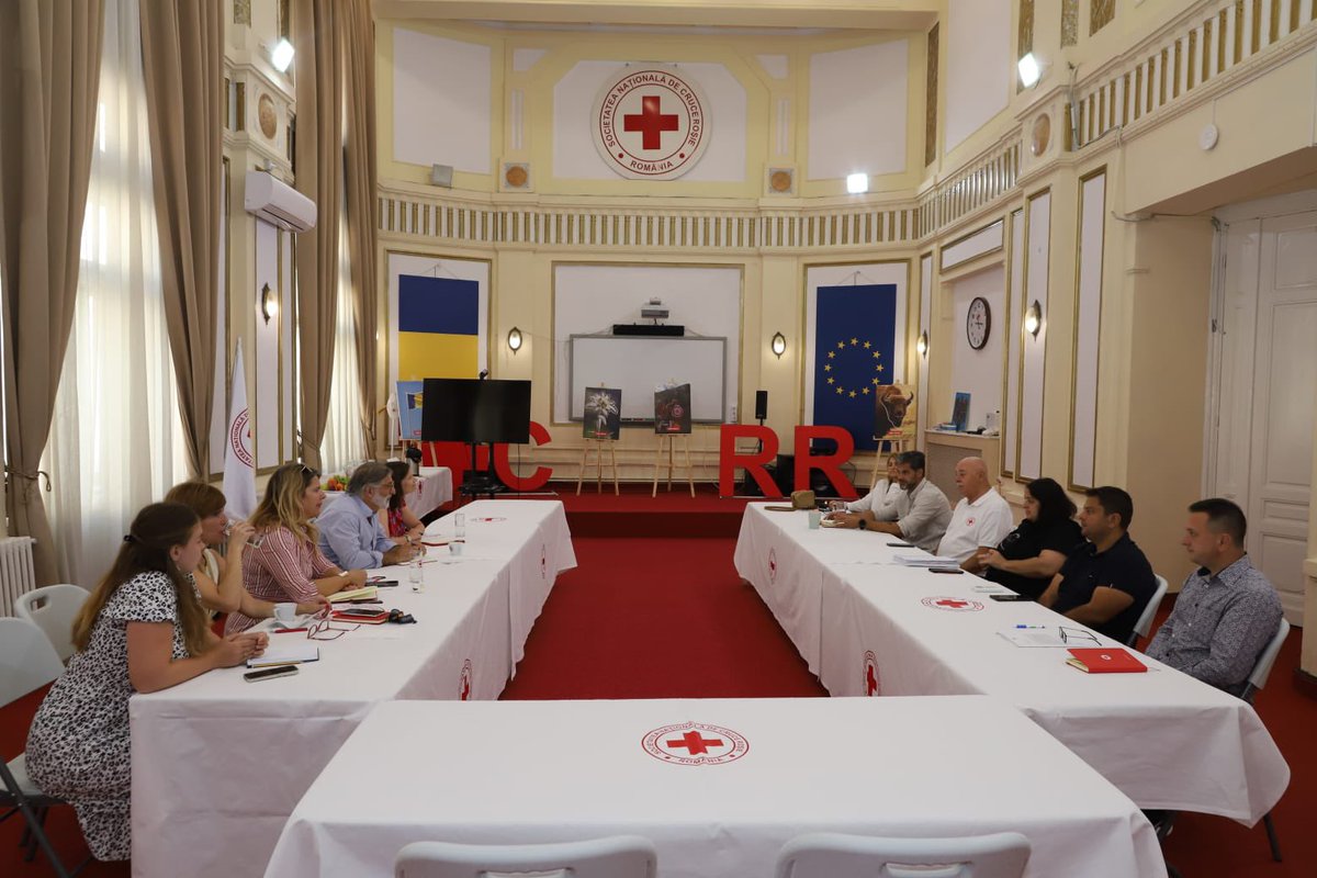 RedCrossRomania tweet picture