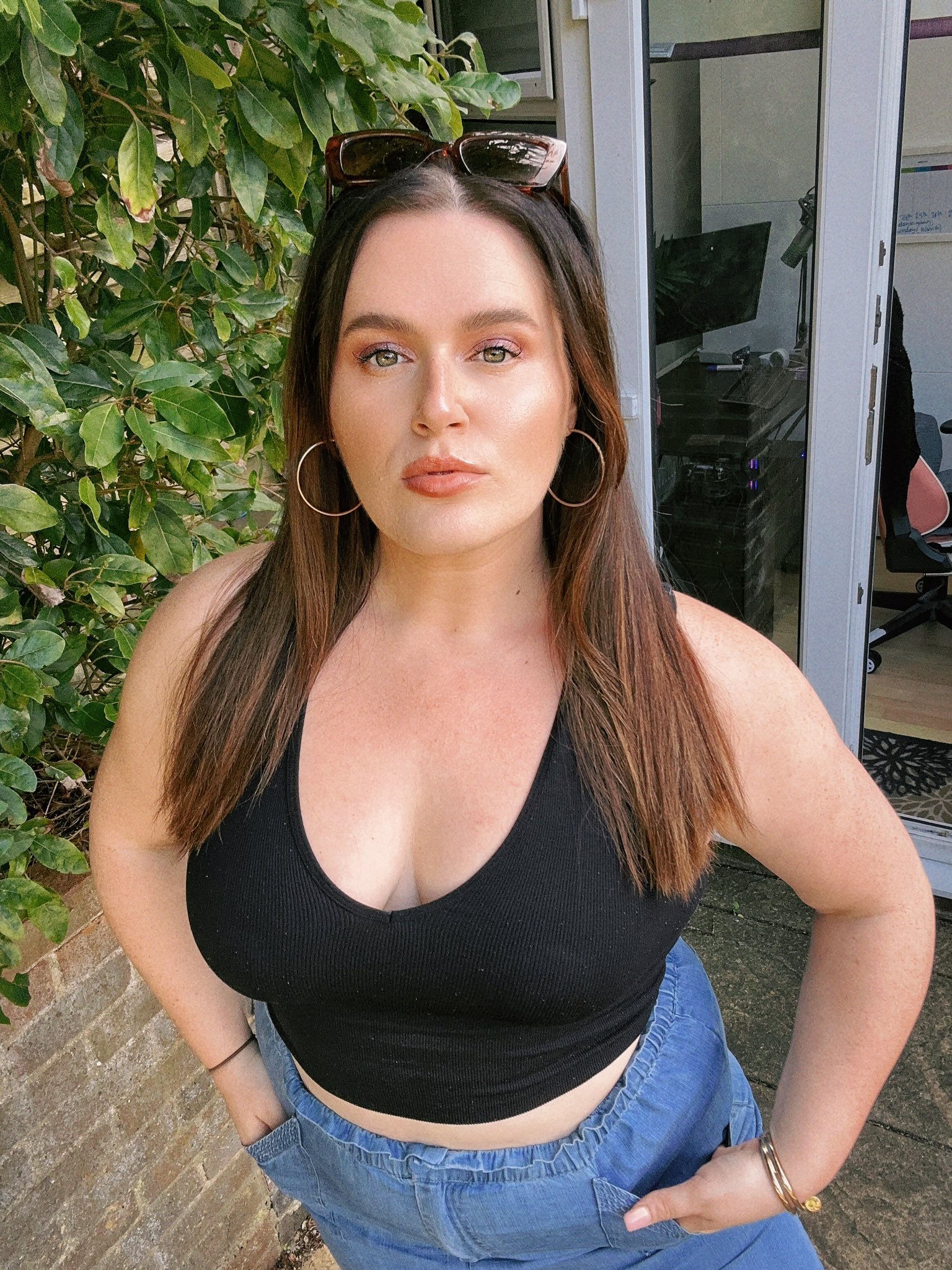 ✨Elsie Lovelock✨ on X: my version of “hot” girl summer starts now 😤☀️✨  t.co9FyidPBDy1  X