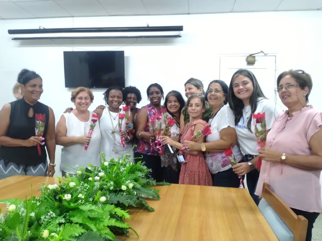 Recordamos hoy en <a href="/univrsdadvarona/">Universidad de Ciencias Pedagógicas E. J. Varona</a> el 63 aniversario de la FMC.<a href="/FeuVarona/">FEU Varona</a>