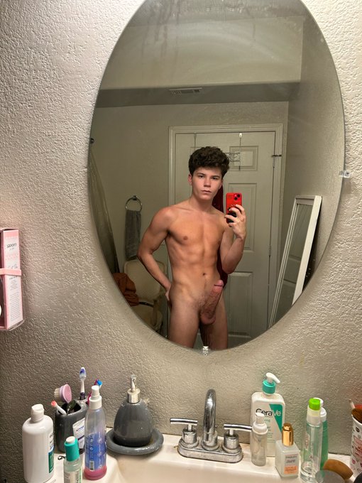 Invite me over 😈 https://t.co/MpcMWdTr9i
