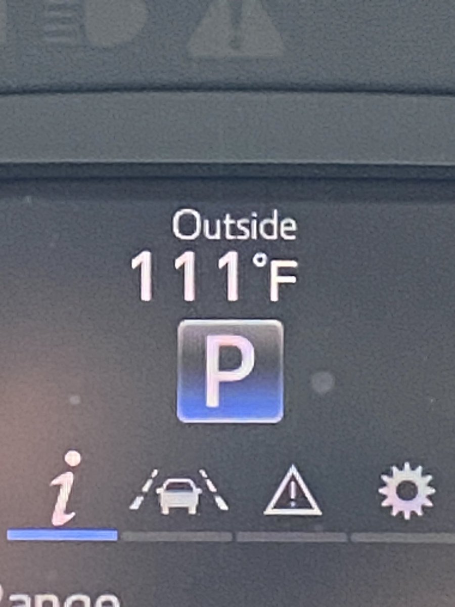 abutton97's tweet image. This is ridiculous. It is so hot and humid it takes your breath away. This is one reason i dislike Florida! @dannywood u must be dying down south! Stay hydrated!