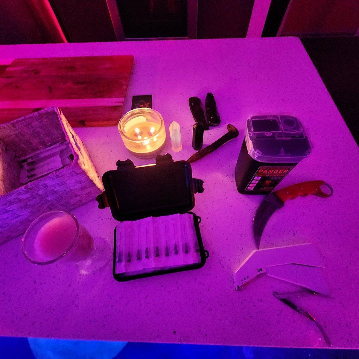 gungnir1913's tweet photo. Sometimes you just wanna drink an absinthe and play with sharp things in a ritualistic manner.... https://t.co/MMHoNqSLUt