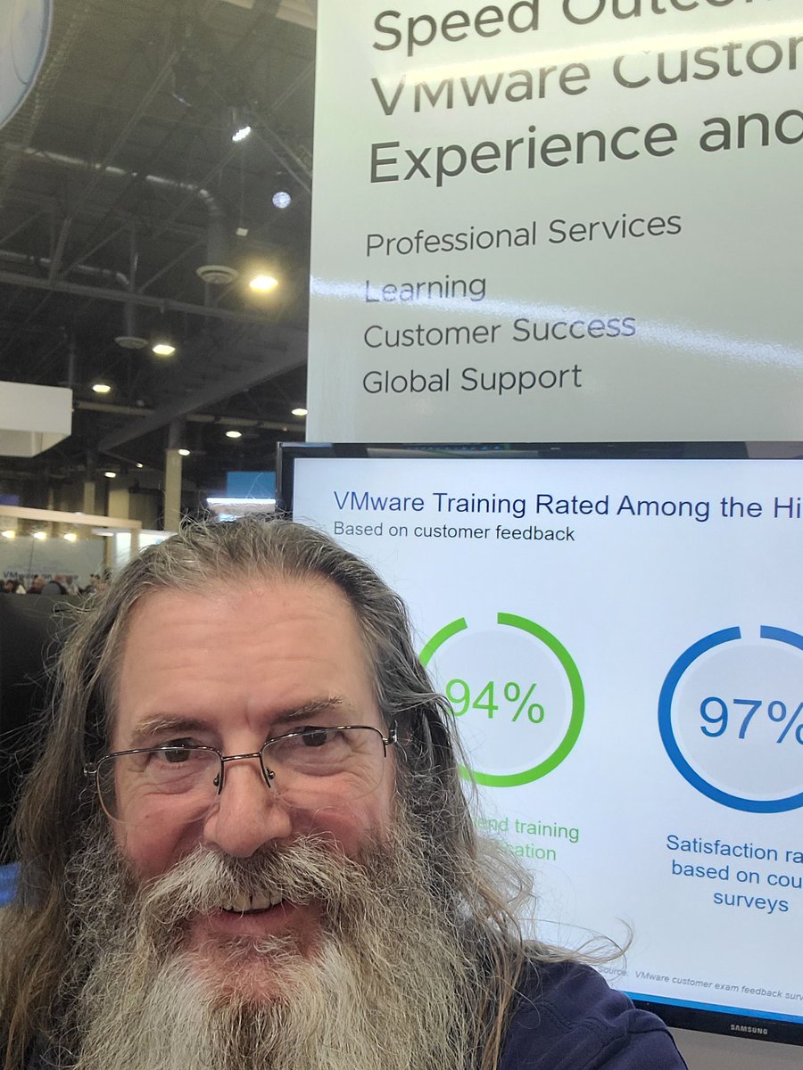 v_gandalf's tweet photo. #VMwareExplore @VMwareCXS #vmwarecxs https://t.co/XwjOACPYhV