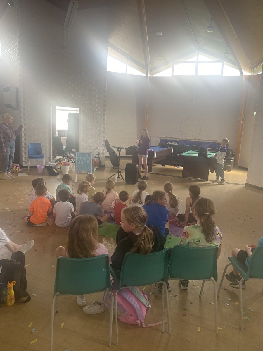 We Make Culture (@we_make_culture) on Twitter photo We had a brilliant time doing #FrontStreetSongs at <a href="/BackontheMapLtd/">Back on The Map</a> & <a href="/NESPORTYOUTH/">NORTH EAST SPORT</a> today!
We met so many children who did some awesome singing, playing and dancing. And we were blown away by the talent at NE Sport when the young people did some impromptu karaoke💕 We had a brilliant time doing #FrontStreetSongs at <a href="/BackontheMapLtd/">Back on The Map</a> & <a href="/NESPORTYOUTH/">NORTH EAST SPORT</a> today!
We met so many children who did some awesome singing, playing and dancing. And we were blown away by the talent at NE Sport when the young people did some impromptu karaoke💕