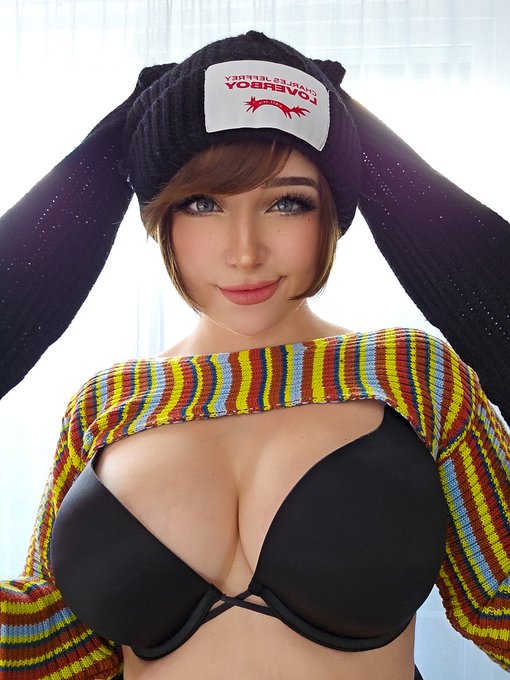 hi ^___^ https://t.co/cxvjrW1Y2n