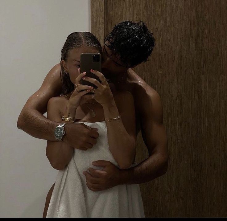 Abril_Grey_'s tweet photo. todo contigo, amor❤️‍🩹 https://t.co/kI8Ka3A6YM