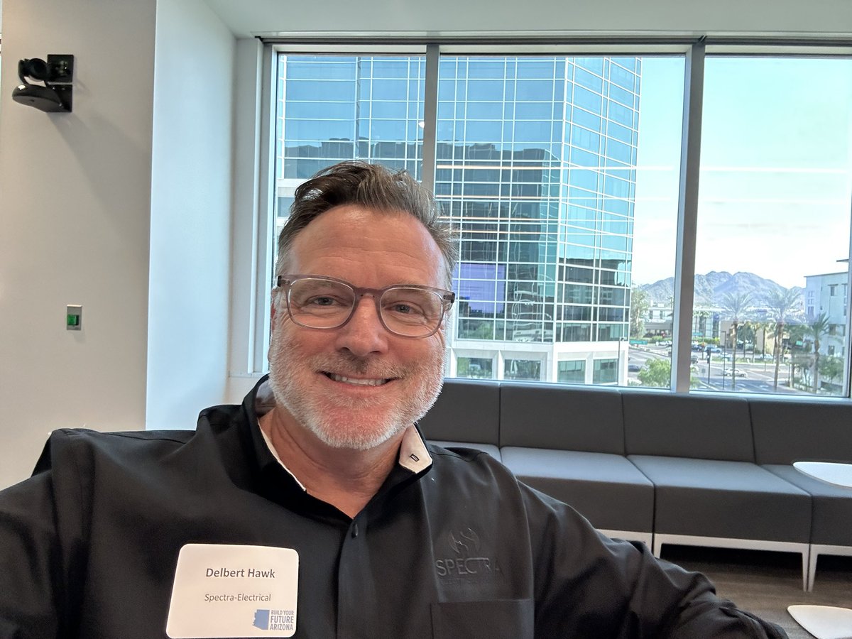 DelbertHawk's tweet photo. My first official event in my new role as Business Development Manager for  @SpectraElectricalServices @DelbertHawk https://t.co/YpRgQ1Vs6m