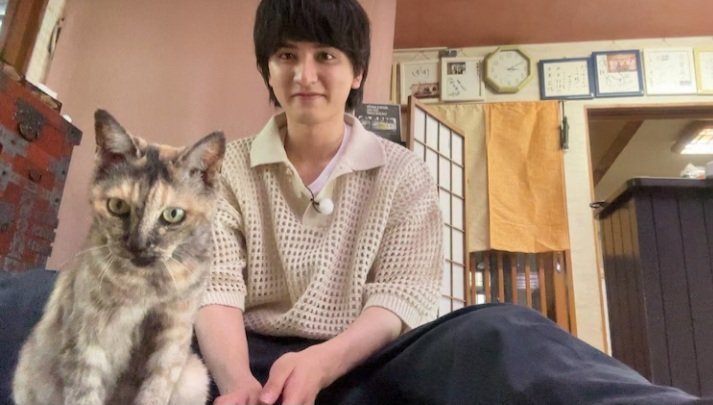 luckiestfujoshi's tweet image. #NakataKeisuke is portraying an amnesiac guy in MBS's Haiiro no Otome starting on September 5th &amp;amp; #SetoToshiki is having a date with cats in NHK's Mofumofu Onsen, broadcast on August 25th.
#瀬戸利樹 #中田圭祐
#세토토시키 #나카타케이스케