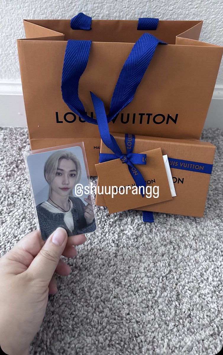 Felix #OOTD 🩵🪽 on X: Cr: @shuuporangg Another @LouisVuitton Monogram  Colours Braided Bracelet in blue to match with our LV Ambassador 🥳 it  still doesn't feel real saying it 🫠 This bracelet