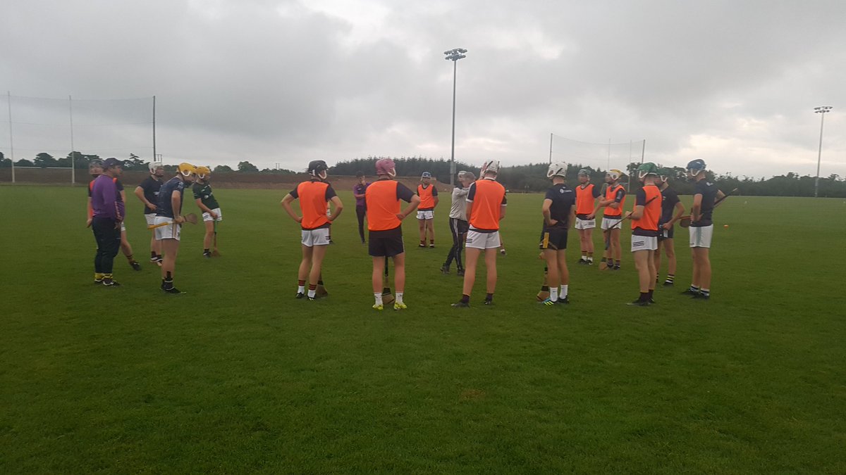 JJDoyle1's tweet photo. Tonight our @OfficialWexGAA #modelacademy U16 hurlers had their final training session in @HaloTiles COE in prep for the #Michaelfoley and @KildareGAA tournaments on Saturday. The very best of luck to all the players and management #hurlawayeveryday 💜💛 https://t.co/S0UR7xMt7h